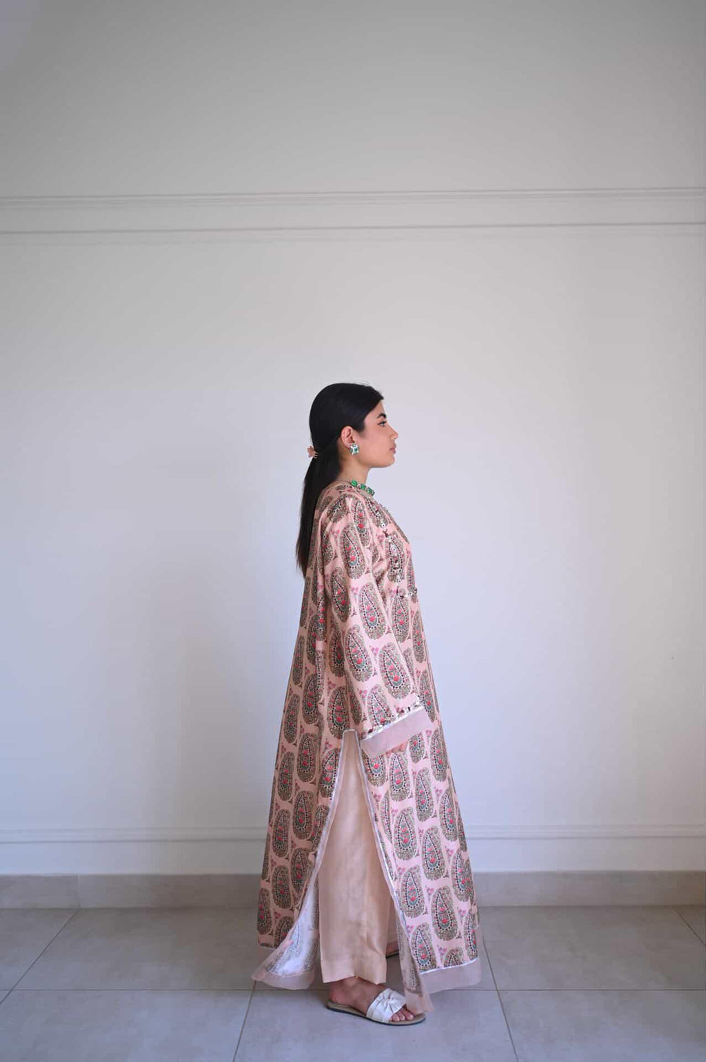 Blush Pink Paisley Printed Kurta with Pearl Embellishment – Women's Romantic Festive Set